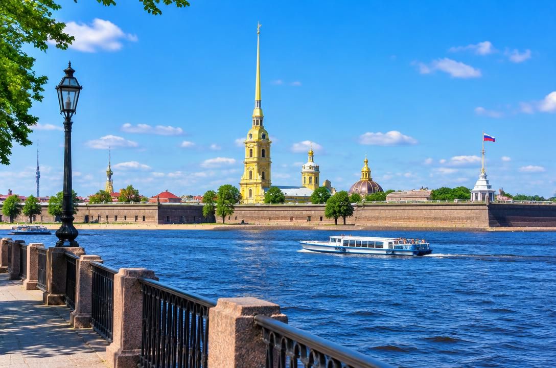 Москва → Мышкин → Горицы → Мандроги → Валаам → Сортавала → Санкт-Петербург → Свирьстрой → Петрозаводск → Кижи → Кузино → Углич → Москва